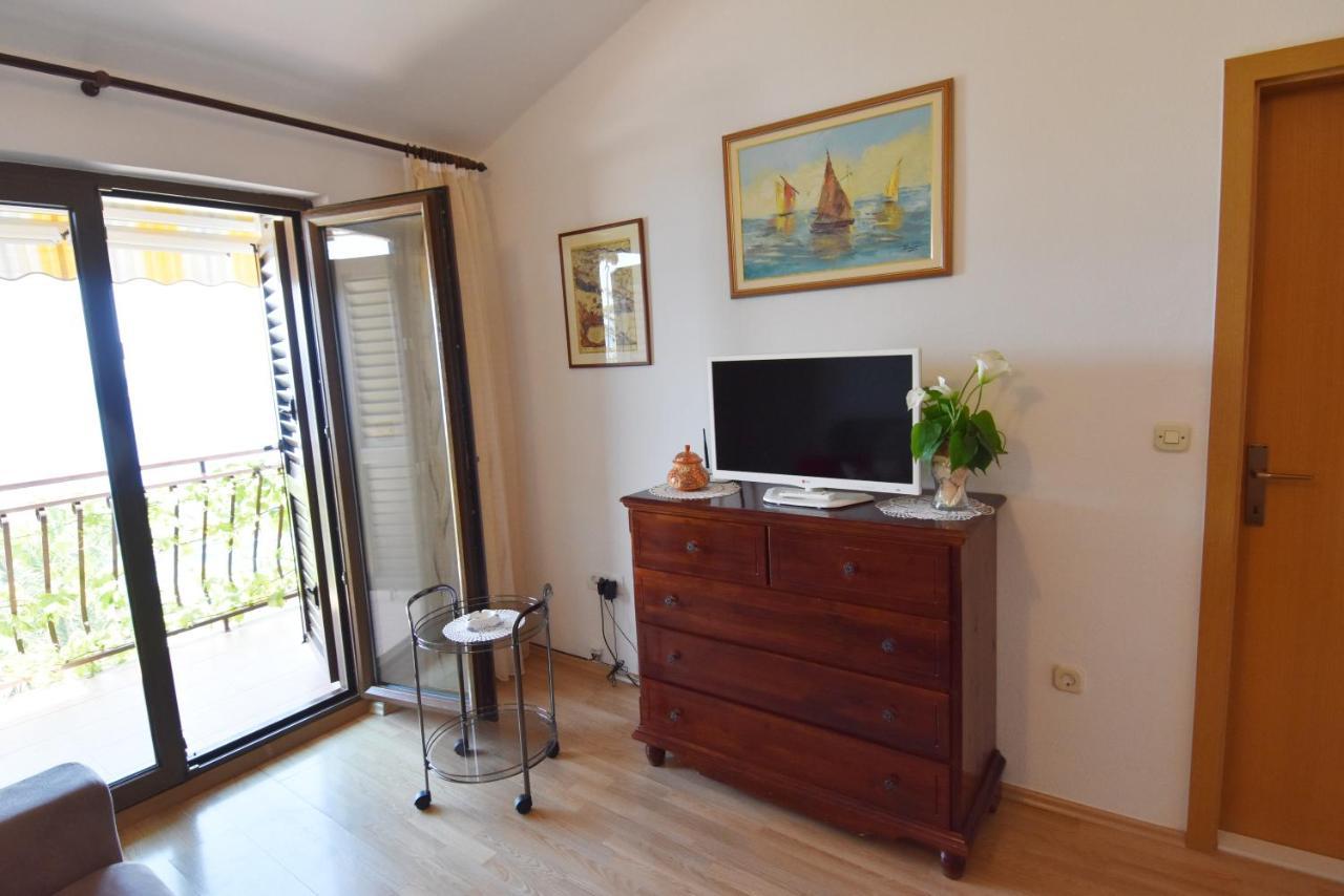 Villa Delfina Podgora Luaran gambar